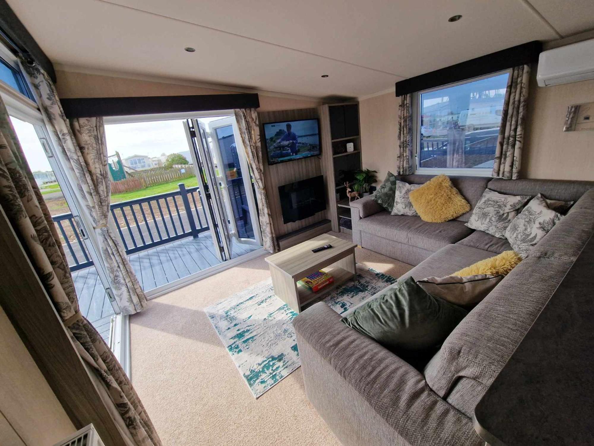 Thrillseeker - Next To Fantasy Island, Ingoldmells Skegness Exterior foto